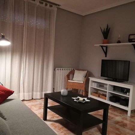 Apartamento La Muralla De 特鲁埃尔 外观 照片