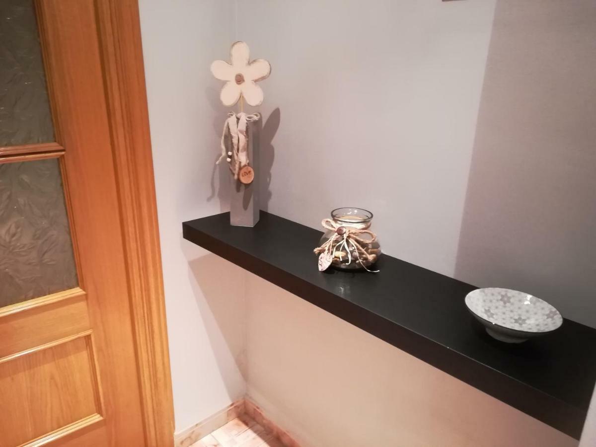 Apartamento La Muralla De 特鲁埃尔 外观 照片